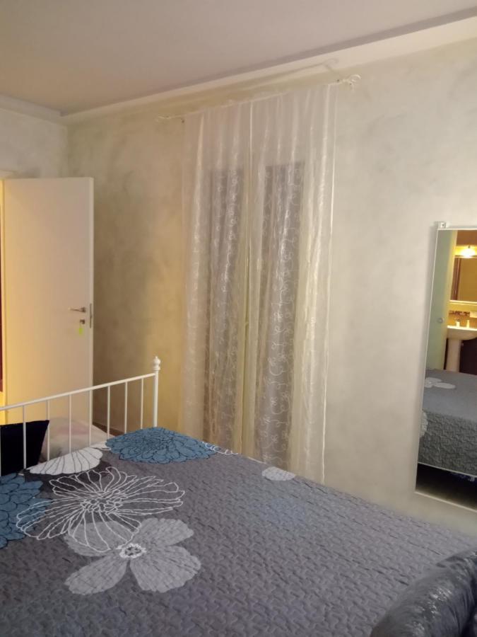 Rosilienza Suites Private Spa, Patio Garden Free Trasfer To & From Airport Ф'юмічіно Екстер'єр фото